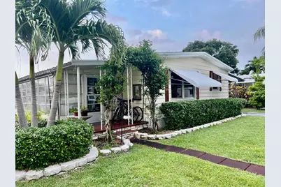 6730 NW 45th Terrace #Lot Q-04, Coconut Creek, FL 33073 - Photo 2