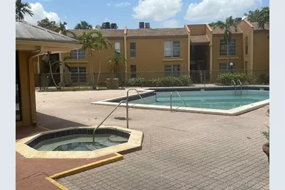 4545 Treehouse Lane #G, Tamarac, FL 33319 - Photo 12