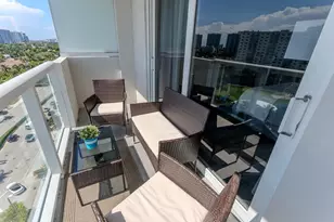 19201 Collins Ave, Sunny Isles Beach, FL 33160 - Photo 4