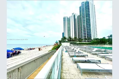 19201 Collins Avenue #1038, Sunny Isles Beach, FL 33160 - Photo 12