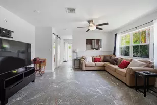 8417 NW 40th Ct, Sunrise, FL 33351 - Photo 8