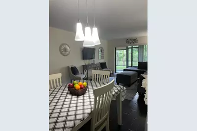 7879 Willow Spring Circle #913, Lake Worth, FL 33467 - Photo 2