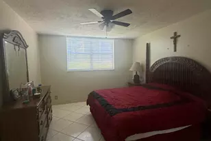 2811 Somerset Dr, Lauderdale Lakes, FL 33311 - Photo 6