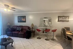 2811 Somerset Dr, Lauderdale Lakes, FL 33311 - Photo 8