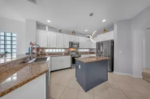 726 Gazetta Way, West Palm Beach, FL 33413 - Photo 16