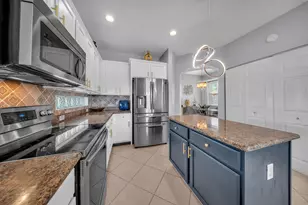 726 Gazetta Way, West Palm Beach, FL 33413 - Photo 18
