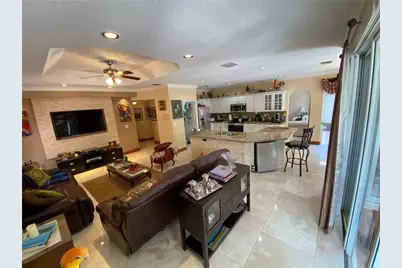 10747 NW 70th Terrace, Doral, FL 33178 - Photo 20