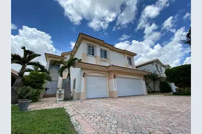 10747 NW 70th Terrace, Doral, FL 33178 - Photo 1