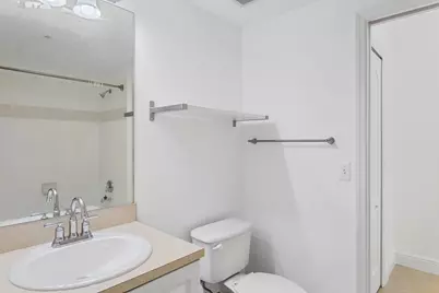 11029 Legacy Boulevard #202, Palm Beach Gardens, FL 33410 - Photo 12