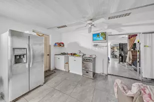 5775 W Fernley Dr Dr W, West Palm Beach, FL 33415 - Photo 22