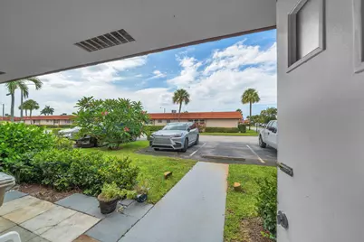 5775 W Fernley Dr Drive W #76, West Palm Beach, FL 33415 - Photo 36