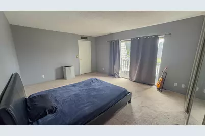 407 Arabian Road, Palm Springs, FL 33461 - Photo 10