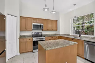 1445 SW 11th Pl, Fort Lauderdale, FL 33315 - Photo 18