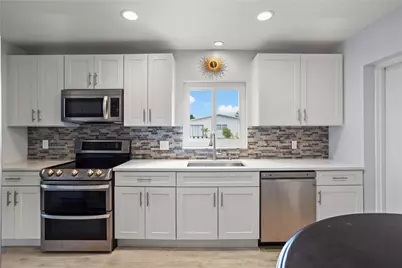 6579 Country Way, Delray Beach, FL 33484 - Photo 4