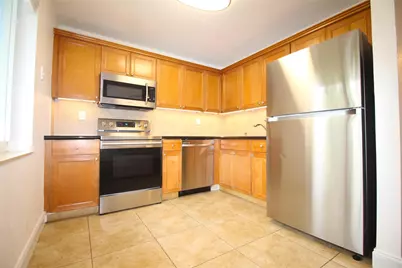 820 NE 28th Street #2, Wilton Manors, FL 33334 - Photo 1