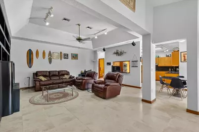 5044 NW 81st Avenue, Coral Springs, FL 33067 - Photo 24
