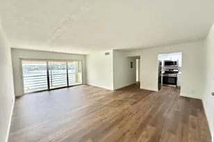 412 Northlake Ct, North Palm Beach, FL 33408 - Photo 2