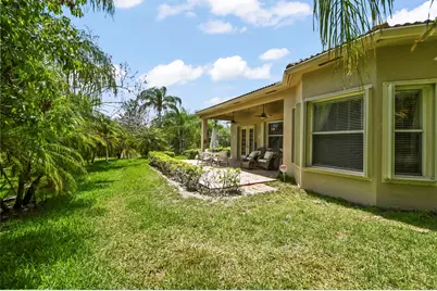 1488 SE Legacy Cove Circle, Stuart, FL 34997 - Photo 34
