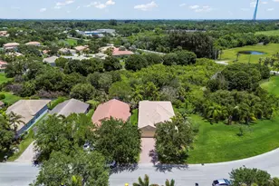 1488 SE Legacy Cove Cir, Stuart, FL 34997 - Photo 40
