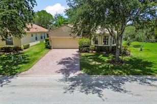 1488 SE Legacy Cove Cir, Stuart, FL 34997 - Photo 24