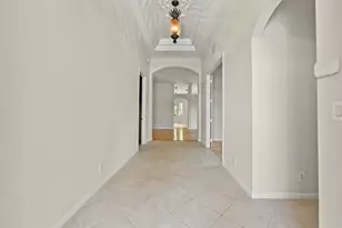 1488 SE Legacy Cove Cir, Stuart, FL 34997 - Photo 4