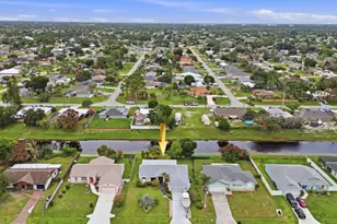 383 SE Whitmore Dr, Port Saint Lucie, FL 34984 - Photo 1