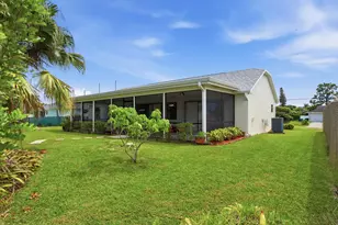 383 SE Whitmore Dr, Port Saint Lucie, FL 34984 - Photo 48
