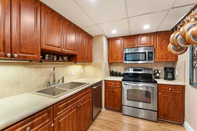 5600 N Flagler Drive #402, West Palm Beach, FL 33407 - Photo 12