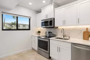 3605 S Ocean Blvd, South Palm Beach, FL 33480 - Photo 4