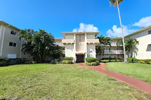 2562 Garden Dr N, Lake Worth Beach, FL 33461 - Photo 1