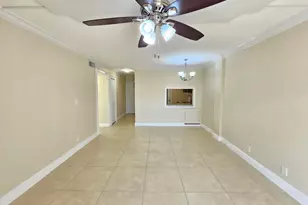 2562 Garden Dr N, Lake Worth Beach, FL 33461 - Photo 10