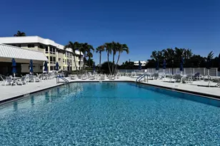 32 Colonial Club Dr, Boynton Beach, FL 33435 - Photo 22