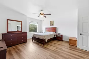 13352 Georgian Ct, Wellington, FL 33414 - Photo 20