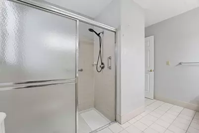 9284 Laurel Green Drive, Boynton Beach, FL 33437 - Photo 20