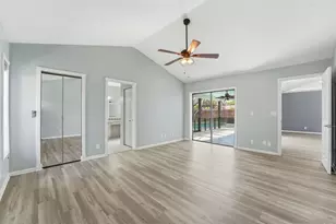 9284 Laurel Green Dr, Boynton Beach, FL 33437 - Photo 18