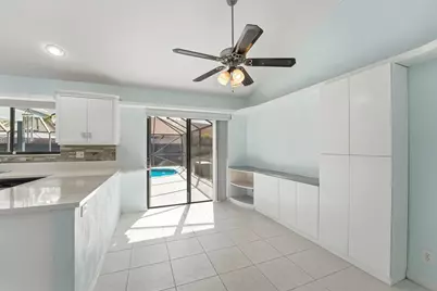 9284 Laurel Green Drive, Boynton Beach, FL 33437 - Photo 30