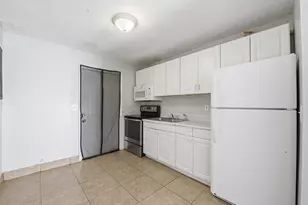 2001 A E Isaacs Ave, West Palm Beach, FL 33407 - Photo 6