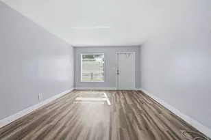 2001 A E Isaacs Ave, West Palm Beach, FL 33407 - Photo 18
