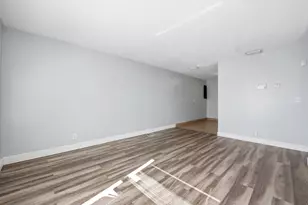 2001 A E Isaacs Ave, West Palm Beach, FL 33407 - Photo 2