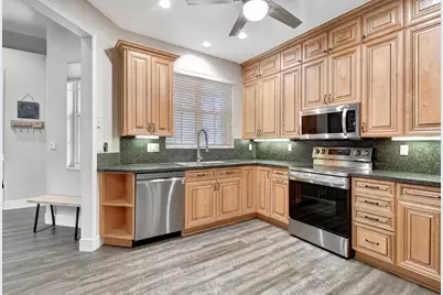 23437 Water Circle, Boca Raton, FL 33486 - Photo 8