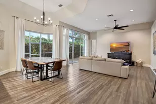 23437 Water Cir, Boca Raton, FL 33486 - Photo 4