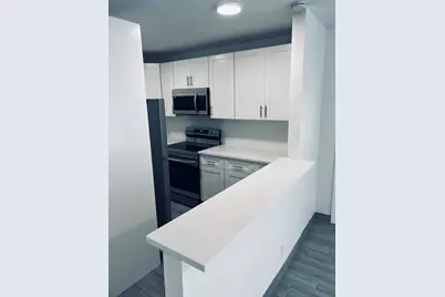 930 N 14th Court, Hollywood, FL 33020 - Photo 4
