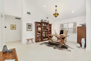 1084 Seagull Park Rd S, West Palm Beach, FL 33411 - Photo 12