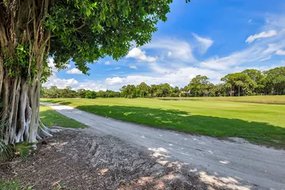 1084 Seagull Park Road S, West Palm Beach, FL 33411 - Photo 40