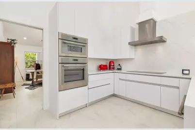 1084 Seagull Park Road S, West Palm Beach, FL 33411 - Photo 14