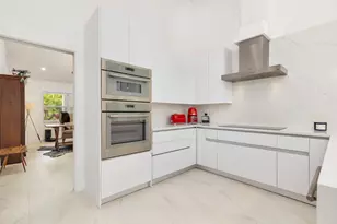 1084 Seagull Park Rd S, West Palm Beach, FL 33411 - Photo 14