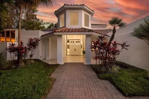 1084 Seagull Park Rd S, West Palm Beach, FL 33411 - Photo 2