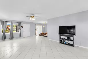 3360 NE Rossi Ct NE, West Palm Beach, FL 33417 - Photo 6