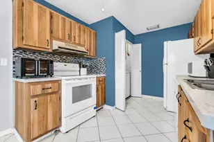 3360 NE Rossi Ct NE, West Palm Beach, FL 33417 - Photo 16