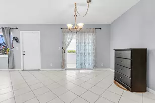 3360 NE Rossi Ct NE, West Palm Beach, FL 33417 - Photo 8